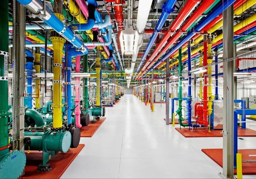 Google раскрыл, сколько воды потребляют его дата-центры