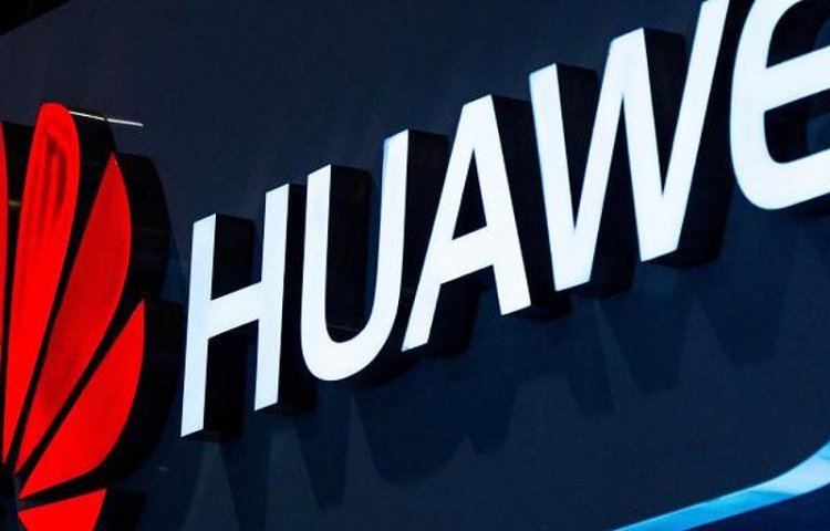 Huawei разрабатывает искусственный интеллект для самоуправляемых автомобилей