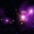 Чандра обнаружил одинокую галактику, которая (возможно) поглотила окружающие ее галактики