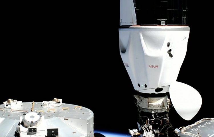 НАСА просит промышленность организовать следующие коммерческие полеты на МКС