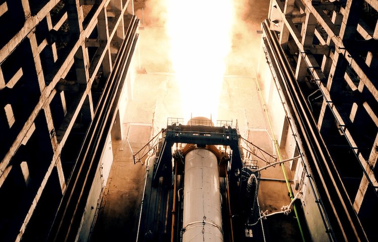 Индия испытала новую твердотопливную ракету-носитель для перевозки космонавтов