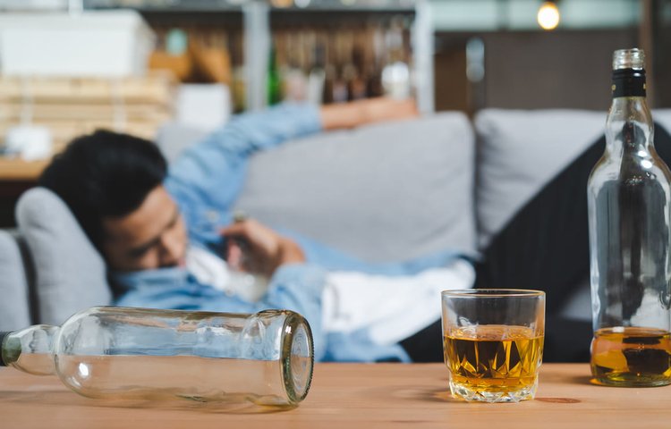 Как алкоголь воздействует на наш мозг?